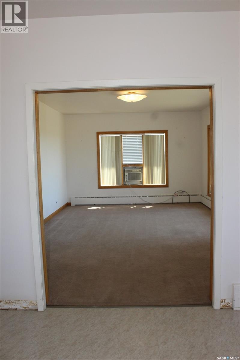 Gravelbourg Acreage, Gravelbourg Rm No. 104, Saskatchewan  S0H 1X0 - Photo 7 - SK030679