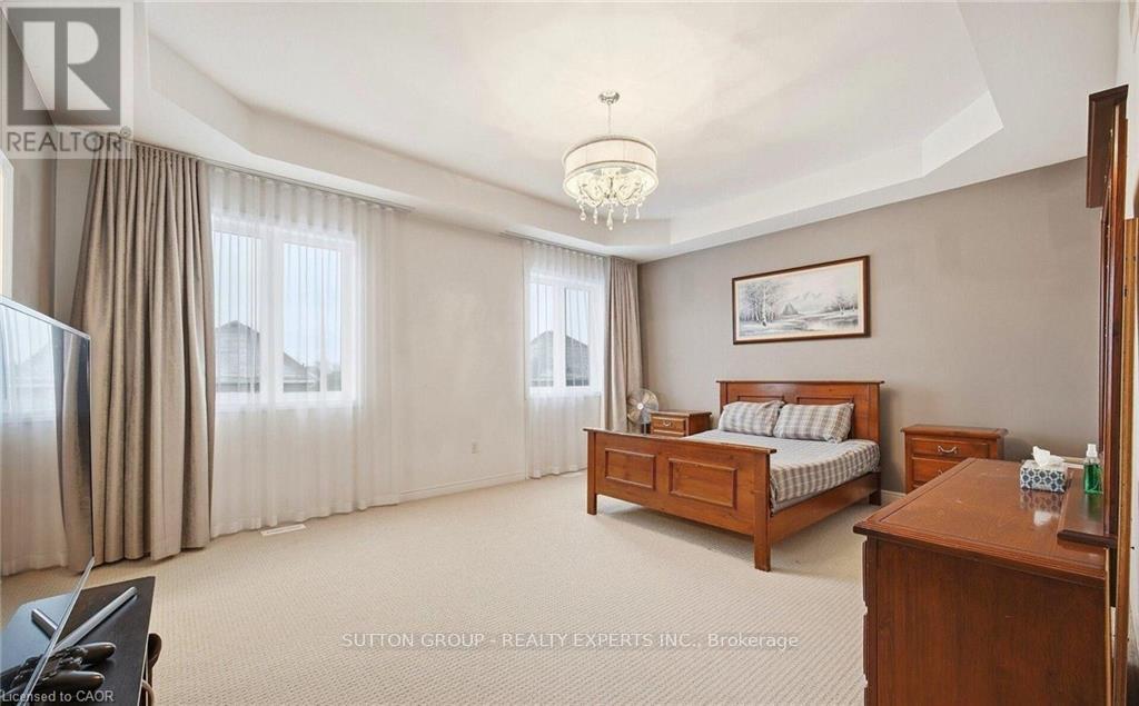 146 Beaconsfield Drive, Vaughan, Ontario  L4H 4L7 - Photo 22 - N12893340