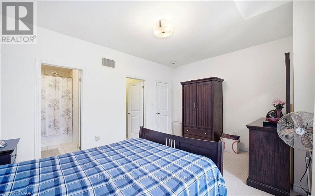 146 Beaconsfield Drive, Vaughan, Ontario  L4H 4L7 - Photo 31 - N12893340