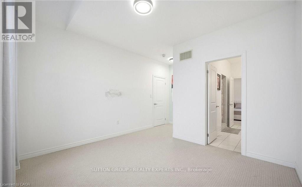 146 Beaconsfield Drive, Vaughan, Ontario  L4H 4L7 - Photo 35 - N12893340