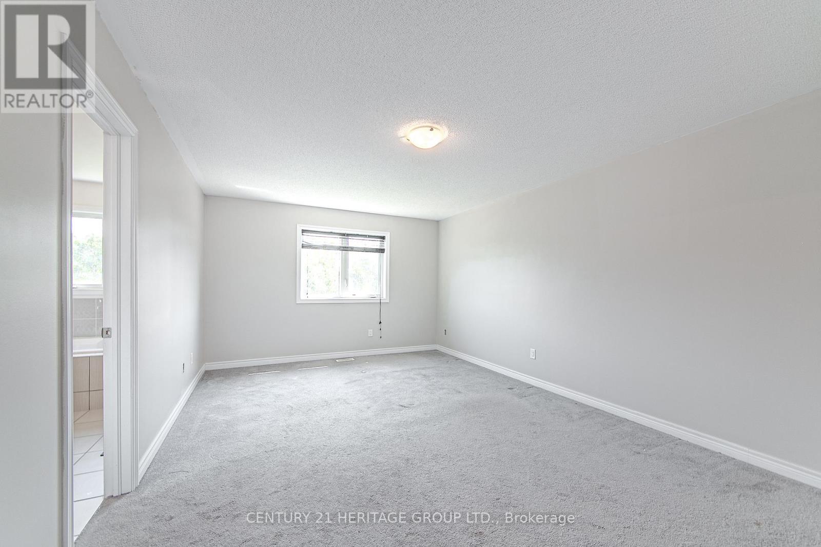 1281 Bardeau Street, Innisfil, Ontario  L0L 1W0 - Photo 14 - N12893368