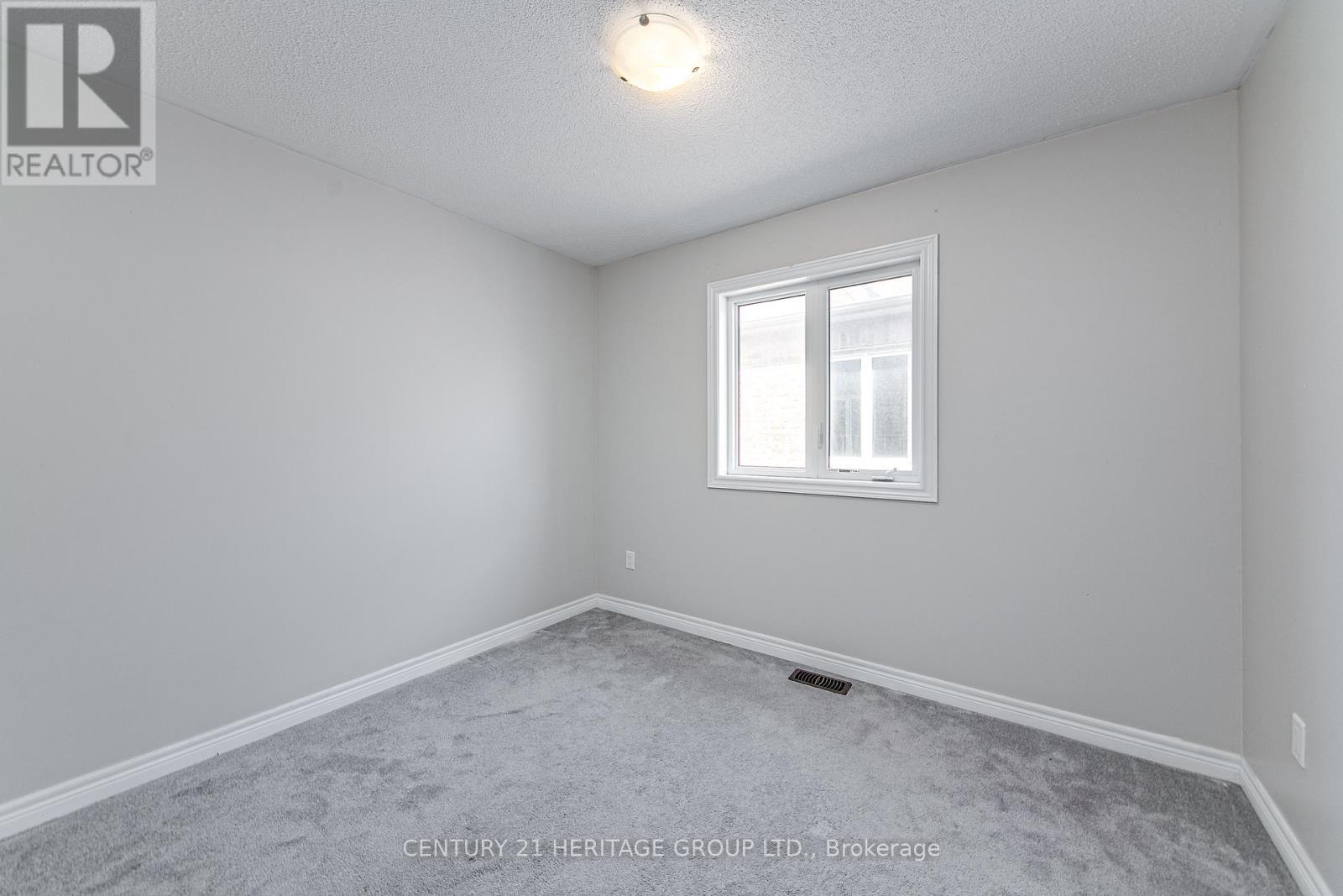 1281 Bardeau Street, Innisfil, Ontario  L0L 1W0 - Photo 18 - N12893368