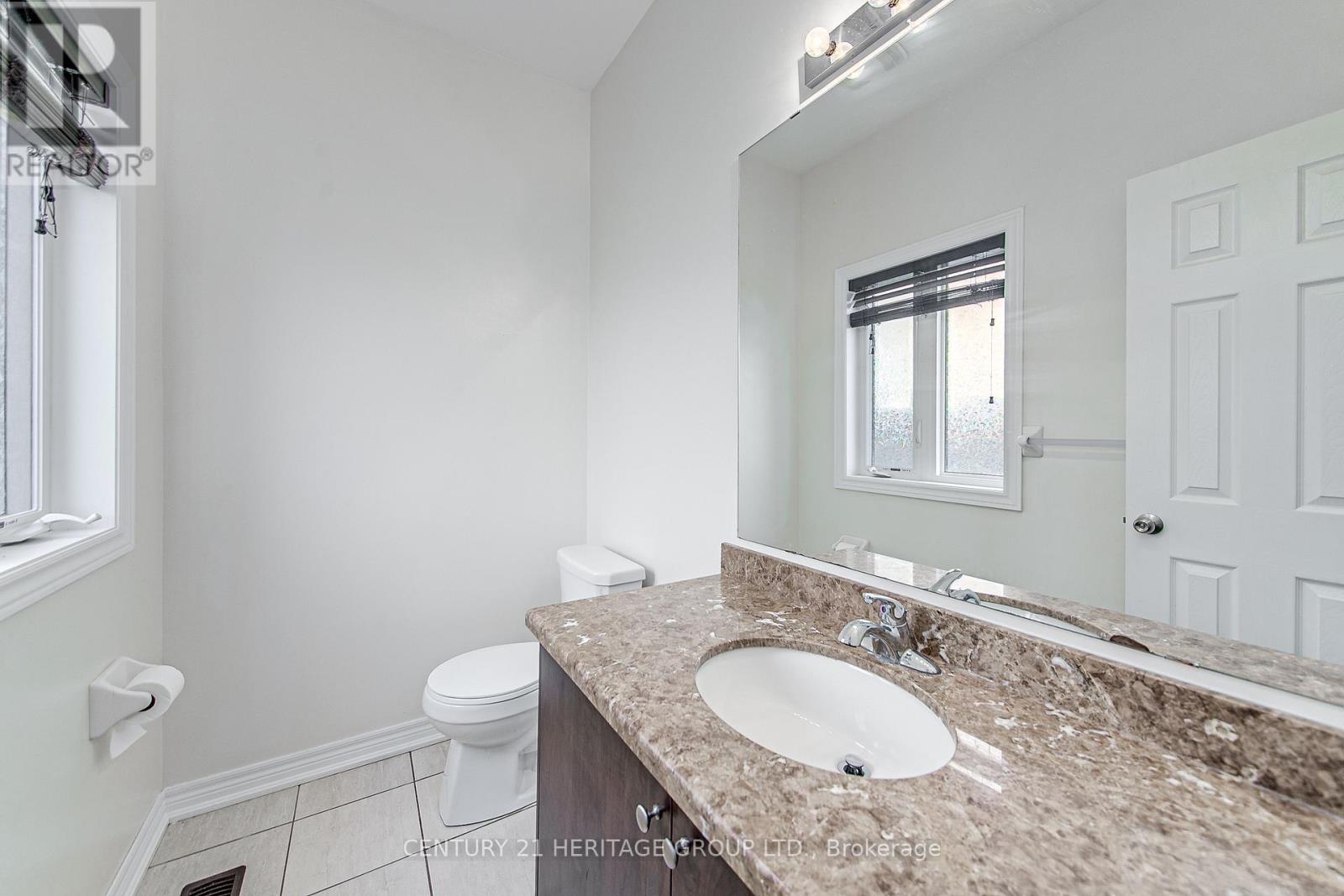 1281 Bardeau Street, Innisfil, Ontario  L0L 1W0 - Photo 22 - N12893368