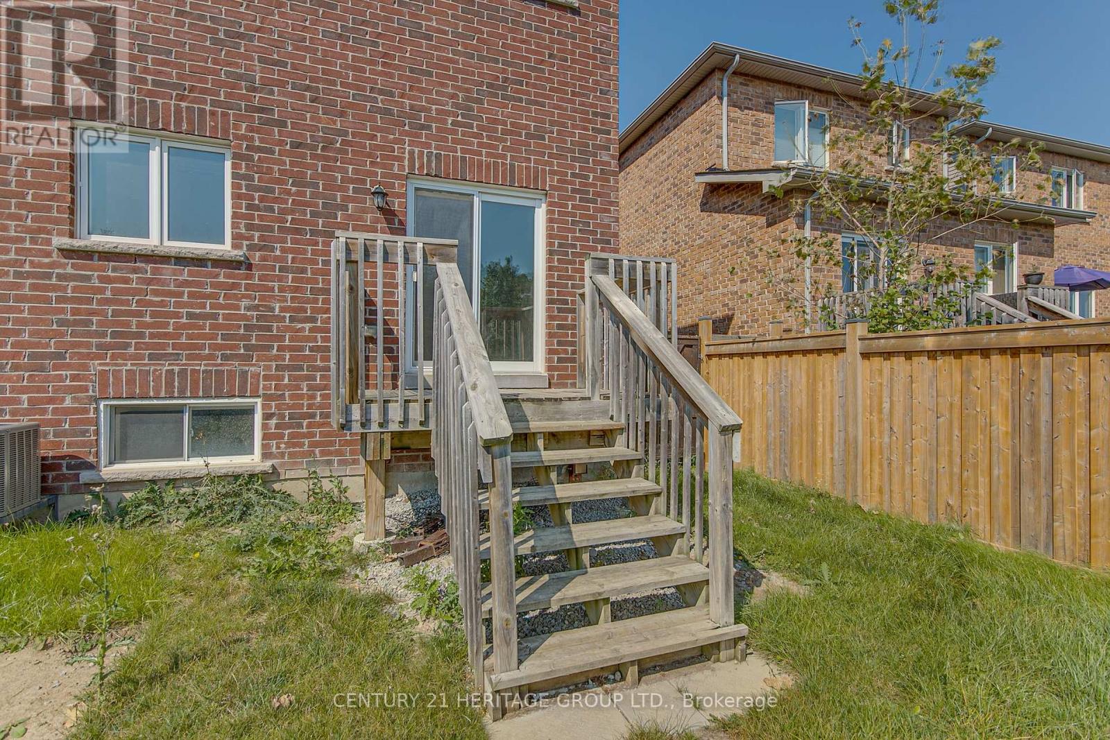 1281 Bardeau Street, Innisfil, Ontario  L0L 1W0 - Photo 31 - N12893368