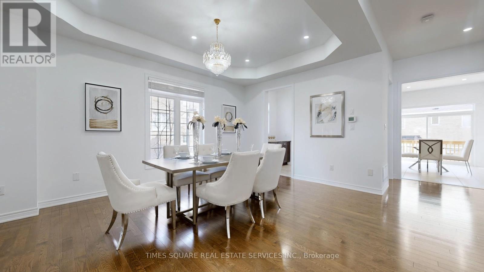 247 Selwyn Road, Richmond Hill, Ontario  L4E 0R4 - Photo 6 - N12893446