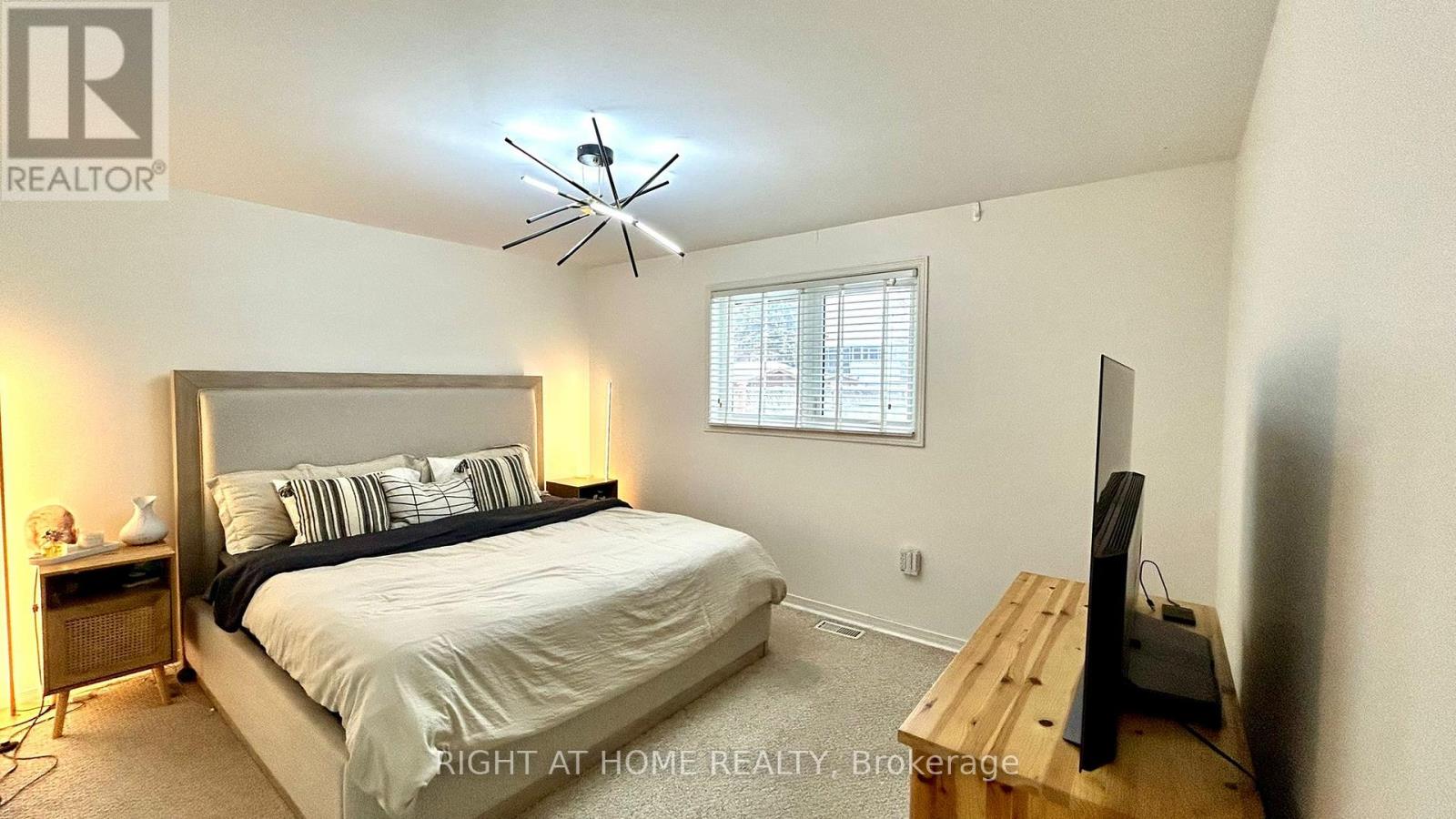 48 Johnson Street, Orillia, Ontario  L3V 7R9 - Photo 15 - S12893312