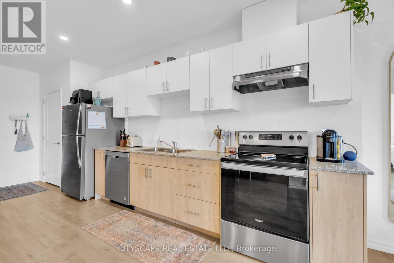 302b - 181 Elmira Road S, Guelph, Ontario  N1K 0E4 - Photo 12 - X12816846