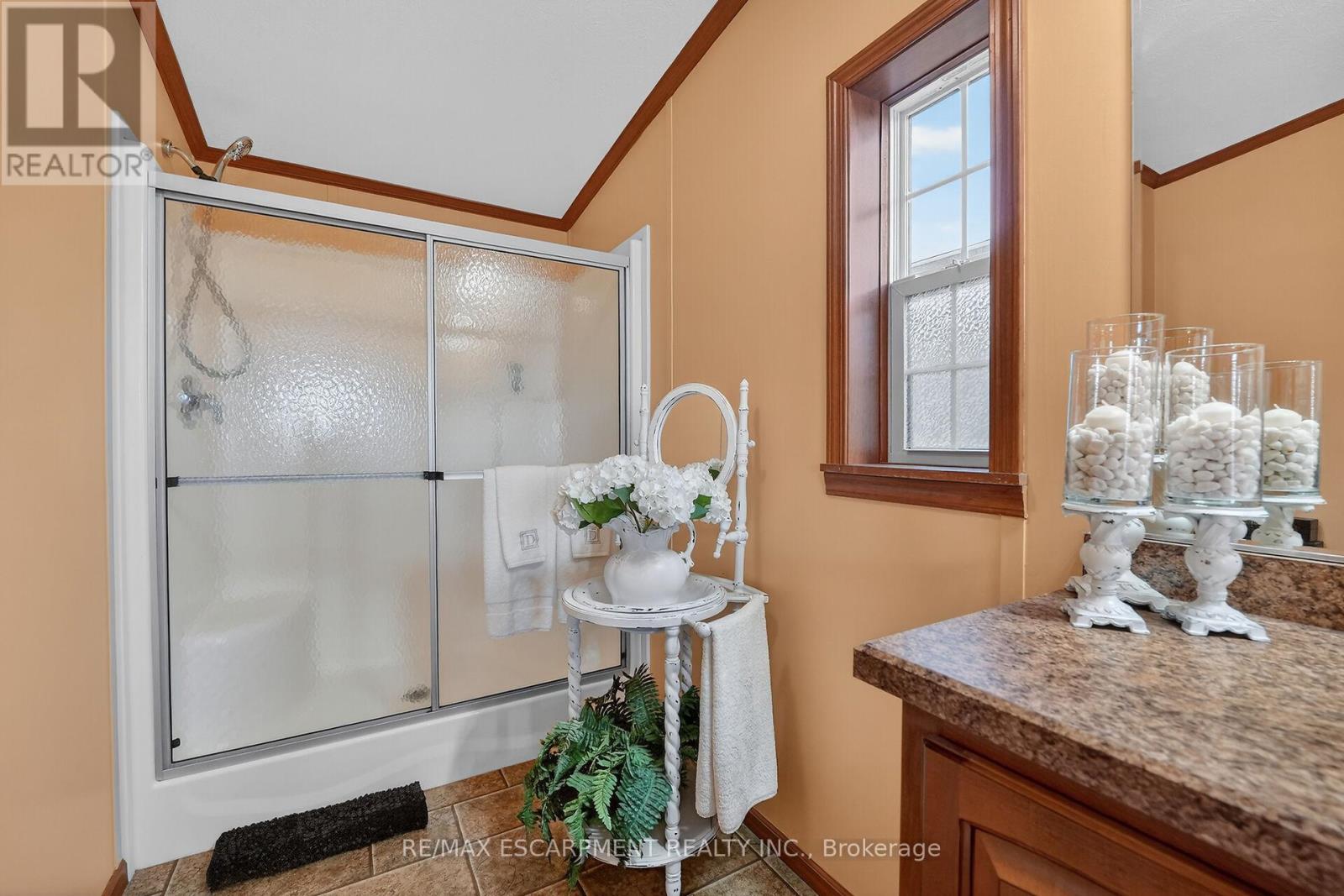 211 - 3033 Townline Road, Fort Erie, Ontario  L0S 1S1 - Photo 23 - X12873652