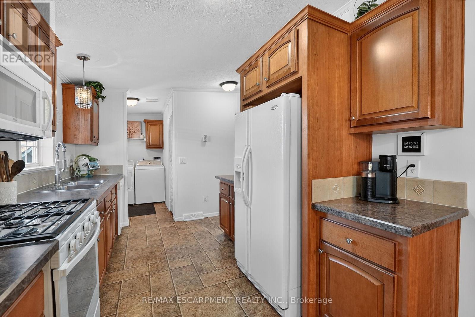 211 - 3033 Townline Road, Fort Erie, Ontario  L0S 1S1 - Photo 13 - X12873652