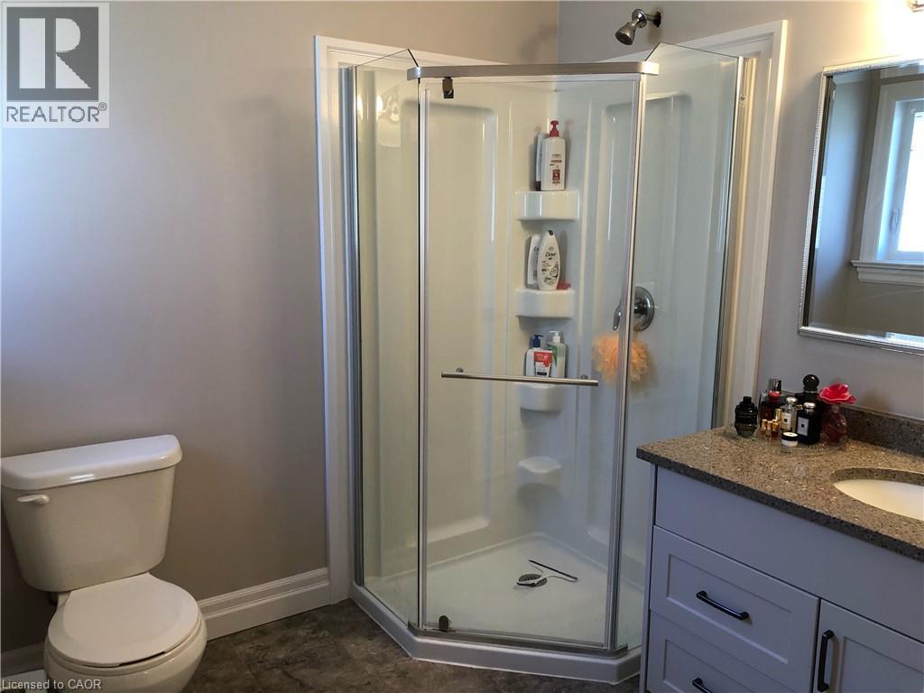 405 Krotz Street E, Listowel, Ontario  N4W 0B5 - Photo 6 - 40813068