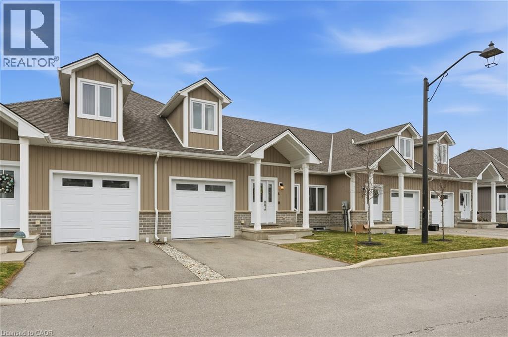 744 Nelson Street W Unit# 4, Port Dover, Ontario  N0A 1N4 - Photo 2 - 40812997