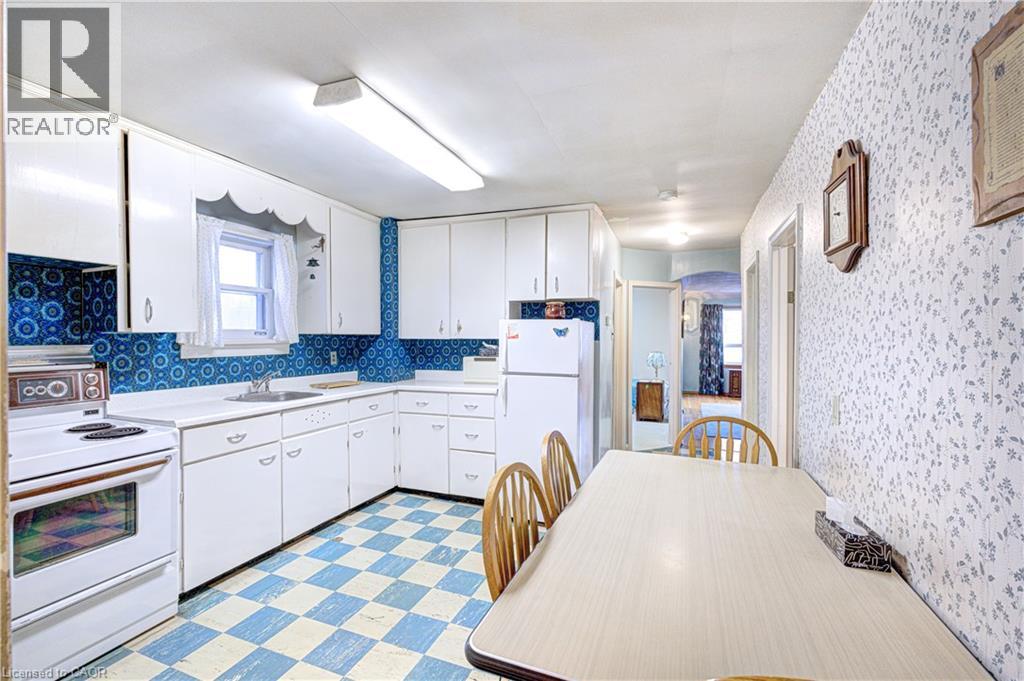 21 Dixon Road, Etobicoke, Ontario  M9P 2K9 - Photo 10 - 40812315