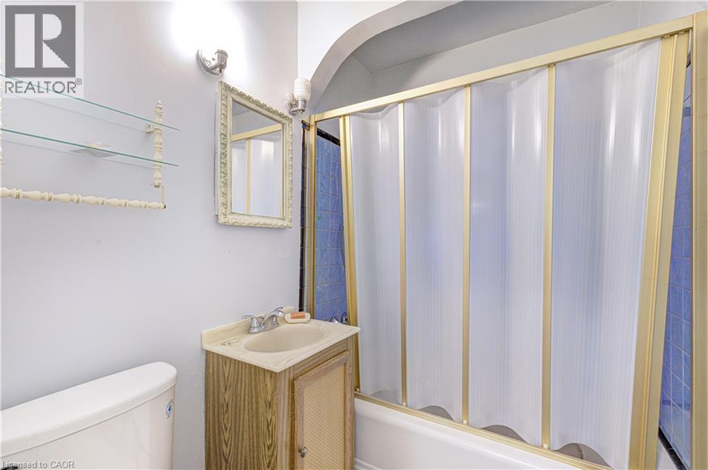 21 Dixon Road, Etobicoke, Ontario  M9P 2K9 - Photo 13 - 40812315