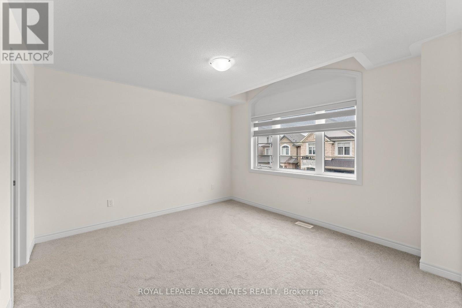 3909 Koenig Road E, Burlington, Ontario  L7M 0Z9 - Photo 27 - W12893286