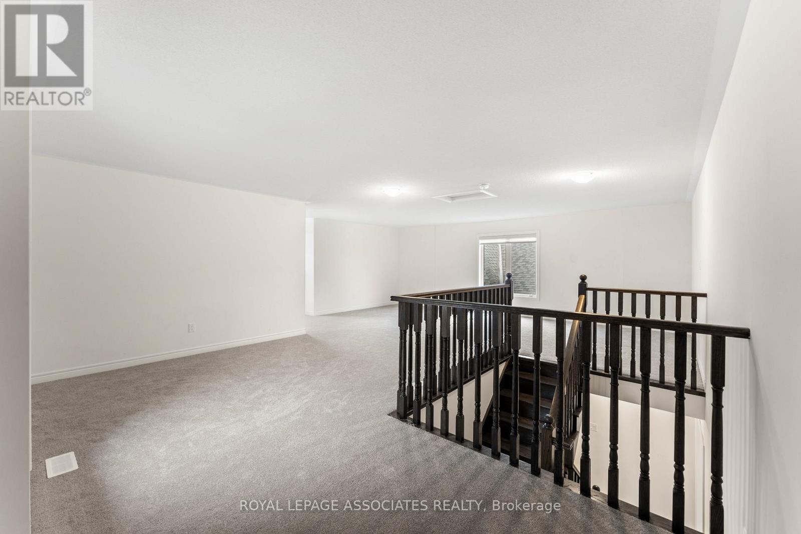 3909 Koenig Road E, Burlington, Ontario  L7M 0Z9 - Photo 43 - W12893286