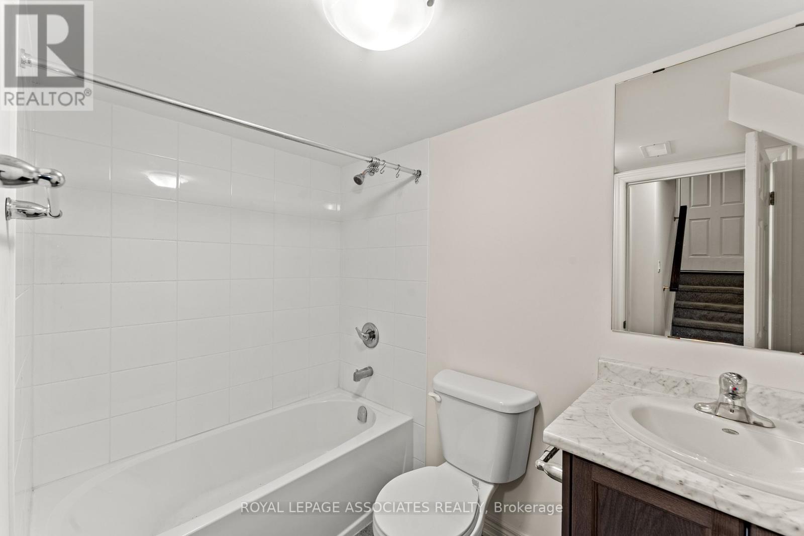 3909 Koenig Road E, Burlington, Ontario  L7M 0Z9 - Photo 48 - W12893286