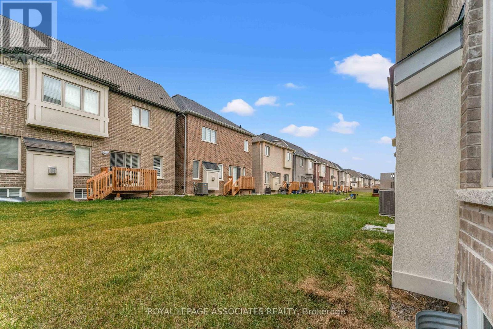 3909 Koenig Road E, Burlington, Ontario  L7M 0Z9 - Photo 49 - W12893286