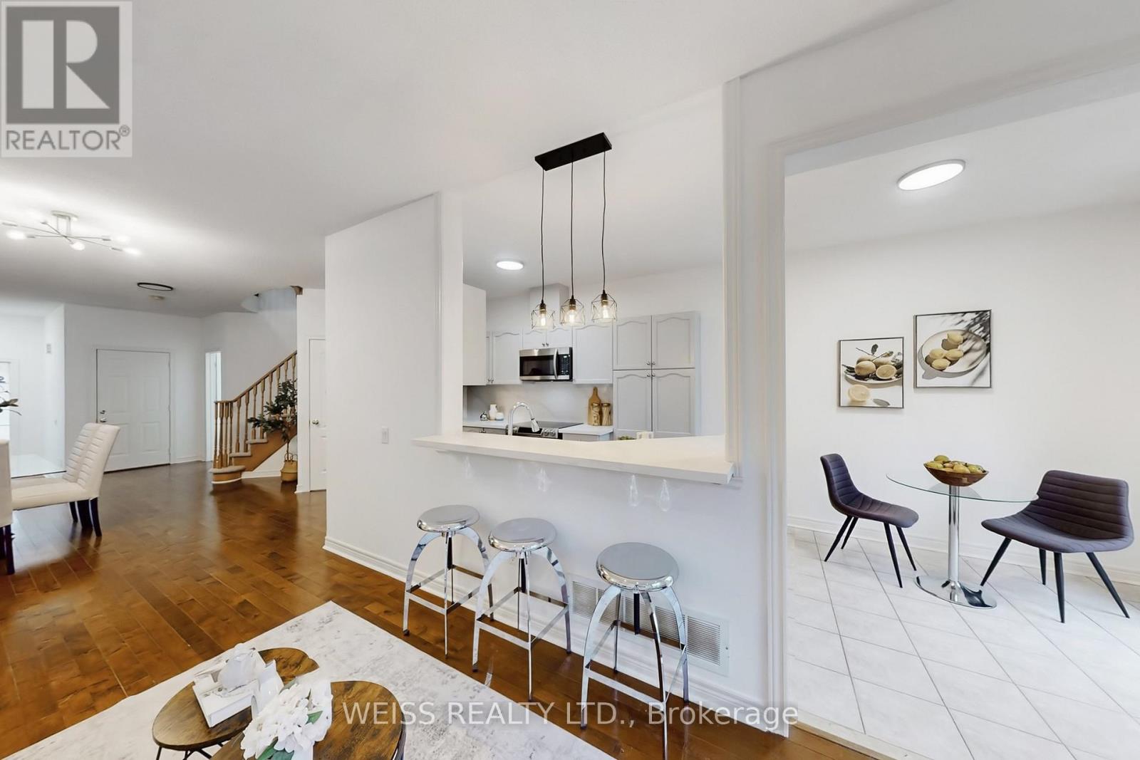 942 Khan Crescent, Mississauga, Ontario  L5V 2P7 - Photo 14 - W12893304