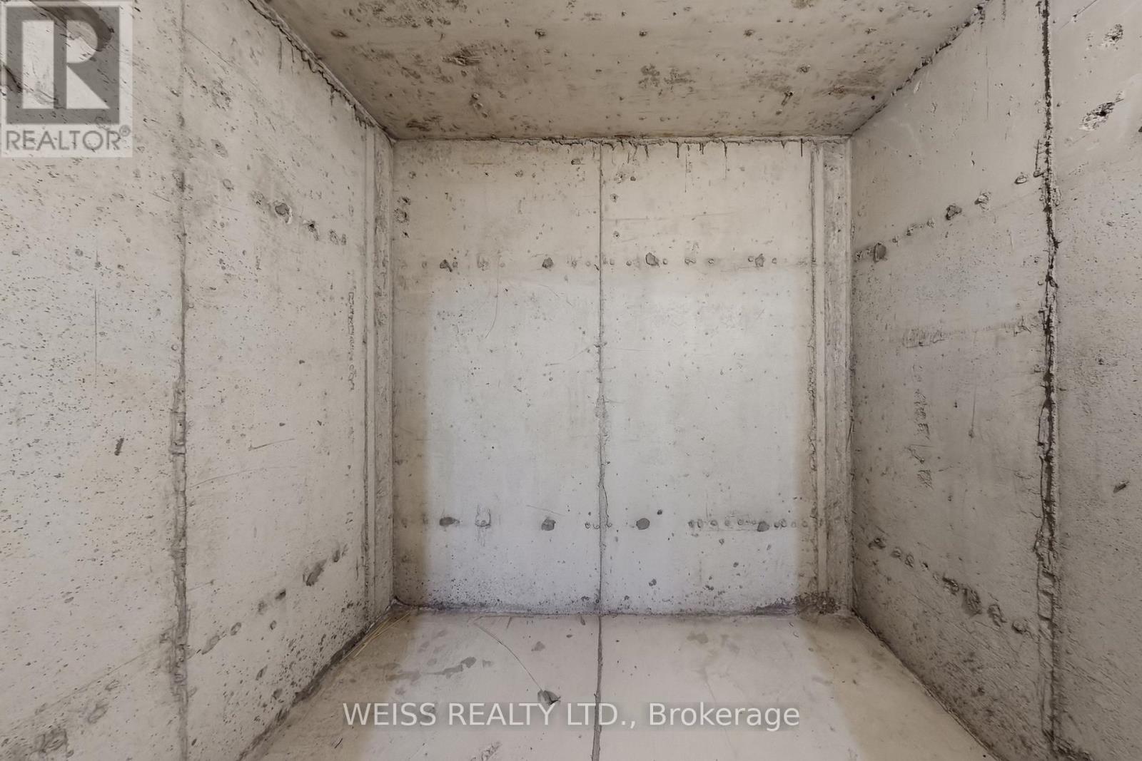 942 Khan Crescent, Mississauga, Ontario  L5V 2P7 - Photo 47 - W12893304