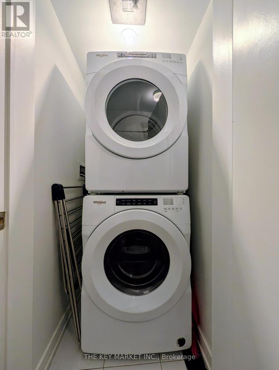 11 - 3550 Colonial Drive, Mississauga, Ontario  L5L 0C1 - Photo 33 - W12893406