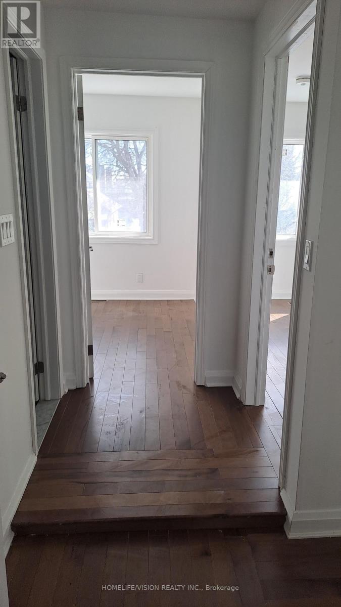 Main - 143 Belgravia Avenue, Toronto, Ontario  M6E 2M6 - Photo 10 - W12893424