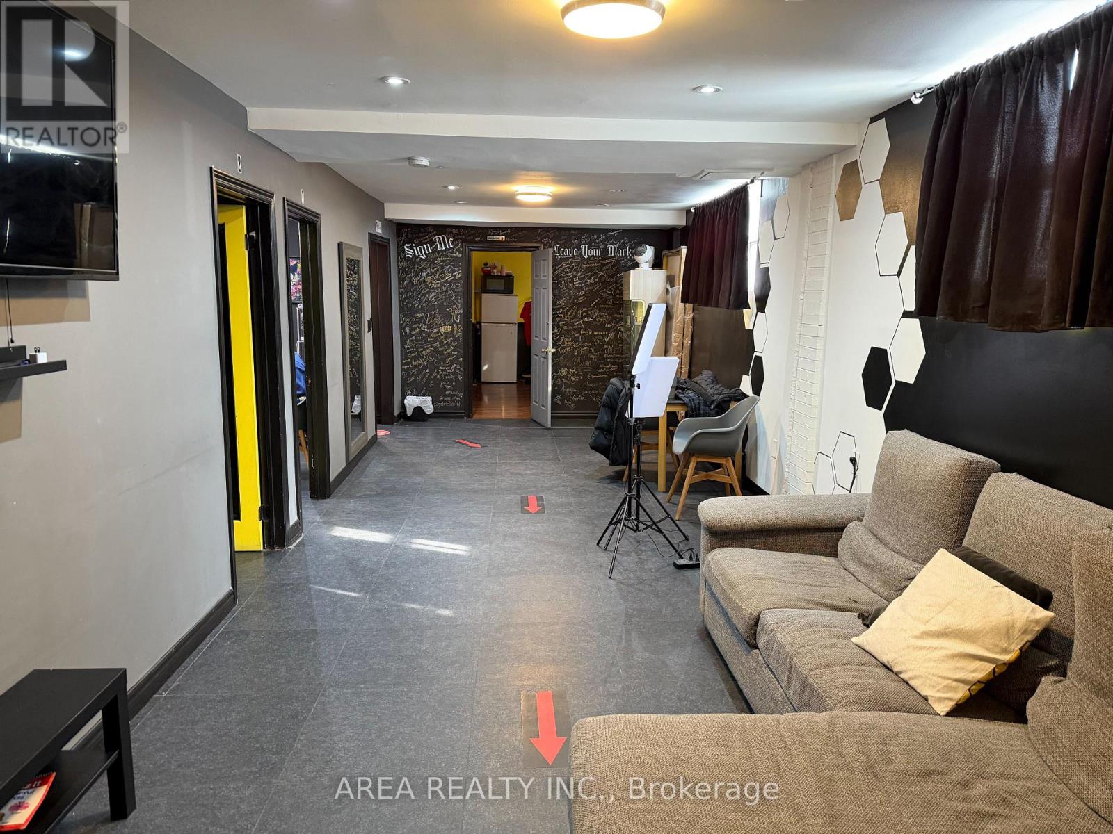 2 - 783 Lawrence Avenue W, Toronto, Ontario  M6A 1C2 - Photo 10 - W12893458