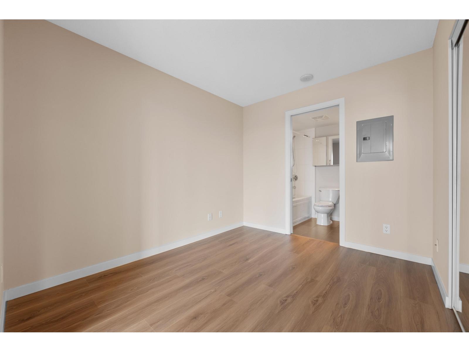 1105 9981 Whalley Boulevard, Surrey, British Columbia  V3T 0G6 - Photo 19 - R3100089