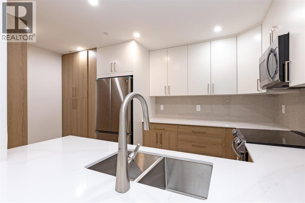 105 1190 Eastwood Street, Coquitlam, British Columbia  V3B 7S1 - Photo 5 - R3100706