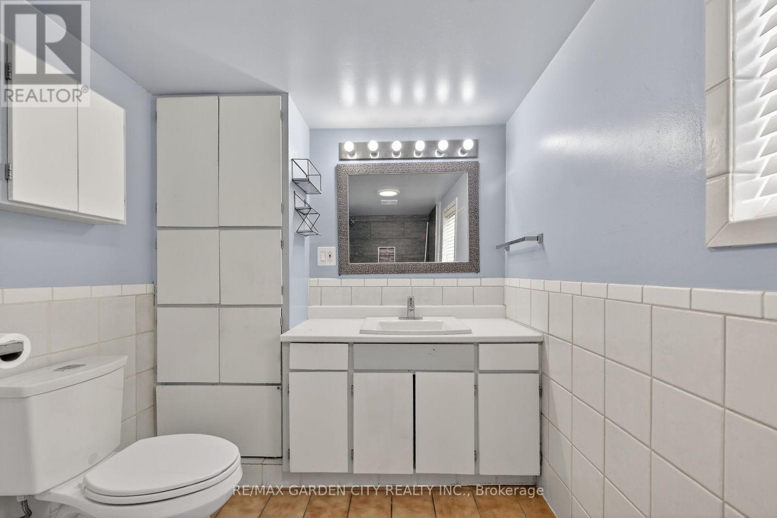 407 Bell Street, Ingersoll, Ontario  N5C 2P7 - Photo 14 - X12893264