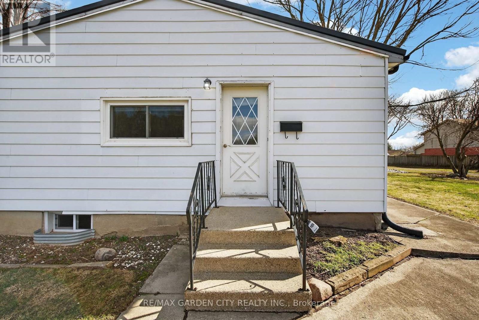 407 Bell Street, Ingersoll, Ontario  N5C 2P7 - Photo 22 - X12893264