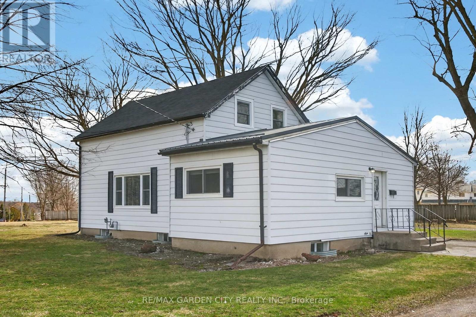 407 Bell Street, Ingersoll, Ontario  N5C 2P7 - Photo 23 - X12893270