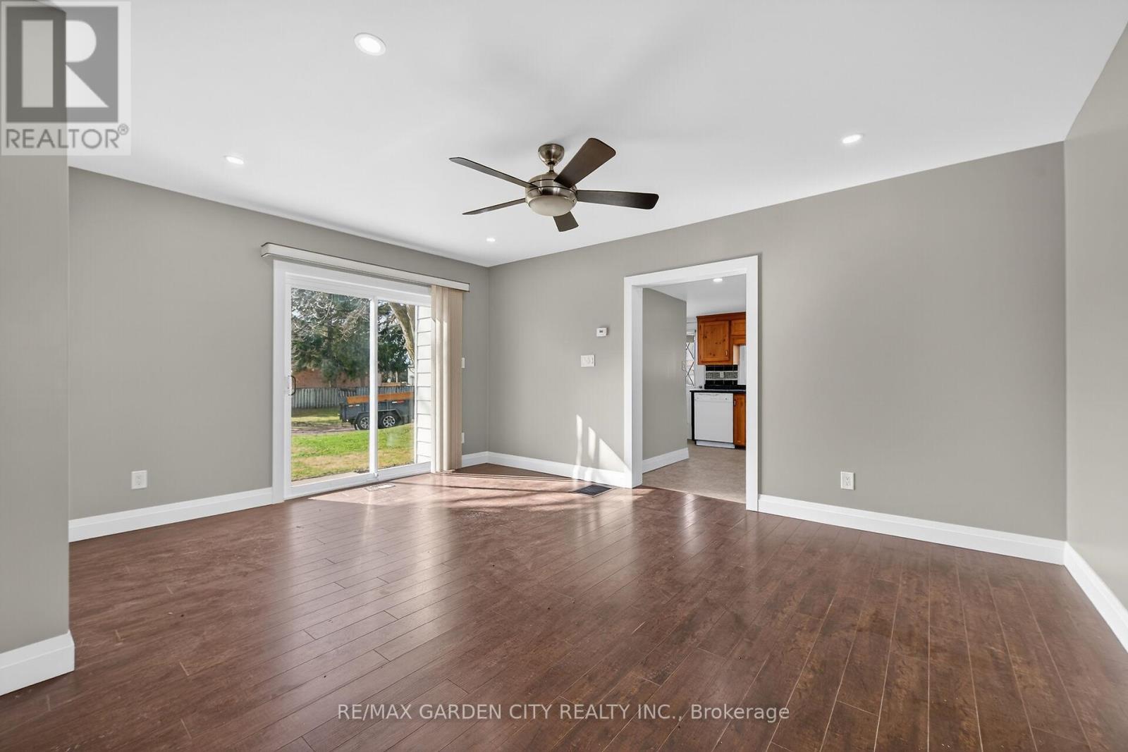 407 Bell Street, Ingersoll, Ontario  N5C 2P7 - Photo 8 - X12893270