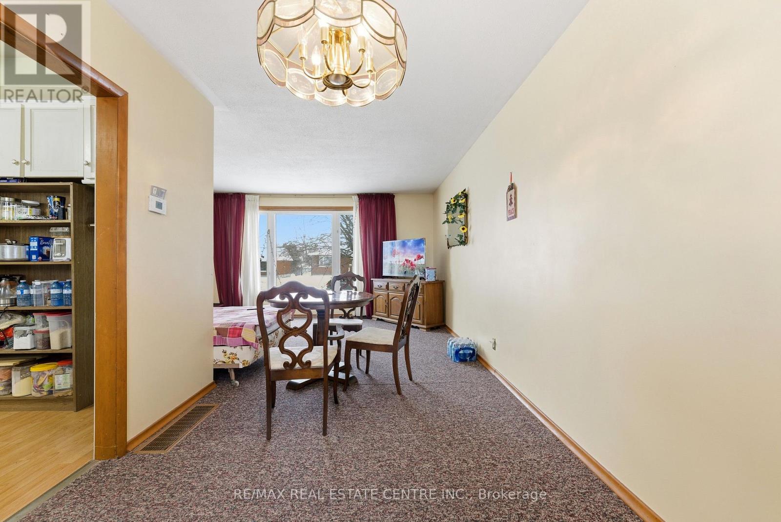 640 Bridge Street E, Belleville, Ontario  K8N 1S5 - Photo 12 - X12893302