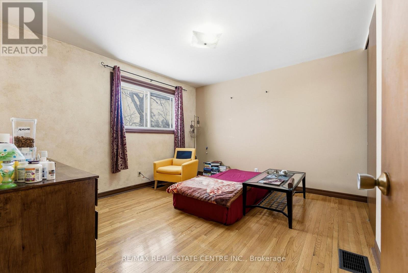 640 Bridge Street E, Belleville, Ontario  K8N 1S5 - Photo 17 - X12893302