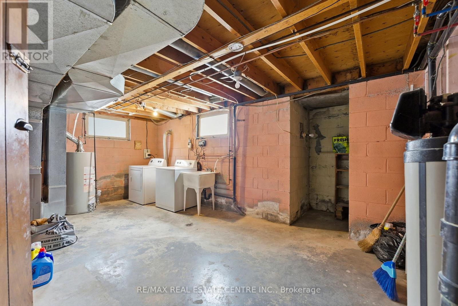 640 Bridge Street E, Belleville, Ontario  K8N 1S5 - Photo 24 - X12893302