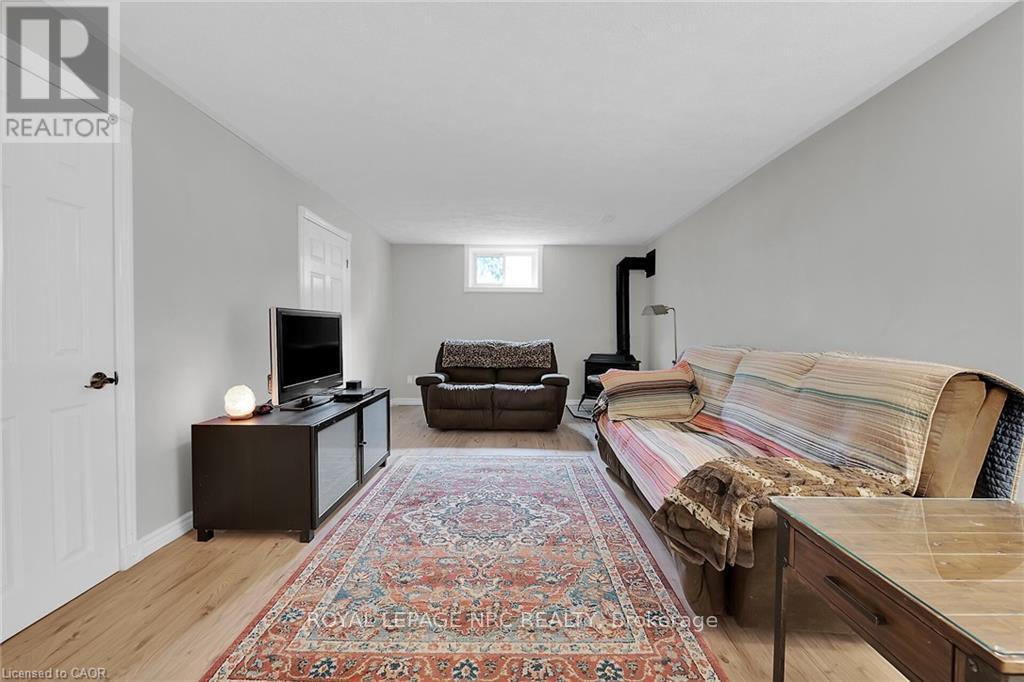 92 Hoover Point Lane, Haldimand, Ontario  N0A 1P0 - Photo 20 - X12893316