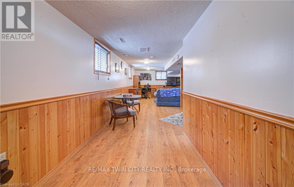 10 South Street, Cambridge, Ontario  N1R 2N5 - Photo 22 - X12893342