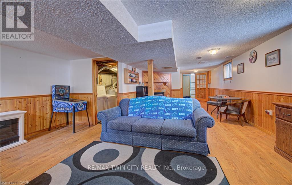 10 South Street, Cambridge, Ontario  N1R 2N5 - Photo 28 - X12893342