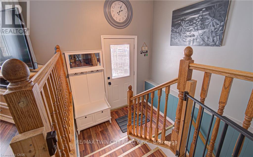 10 South Street, Cambridge, Ontario  N1R 2N5 - Photo 5 - X12893342