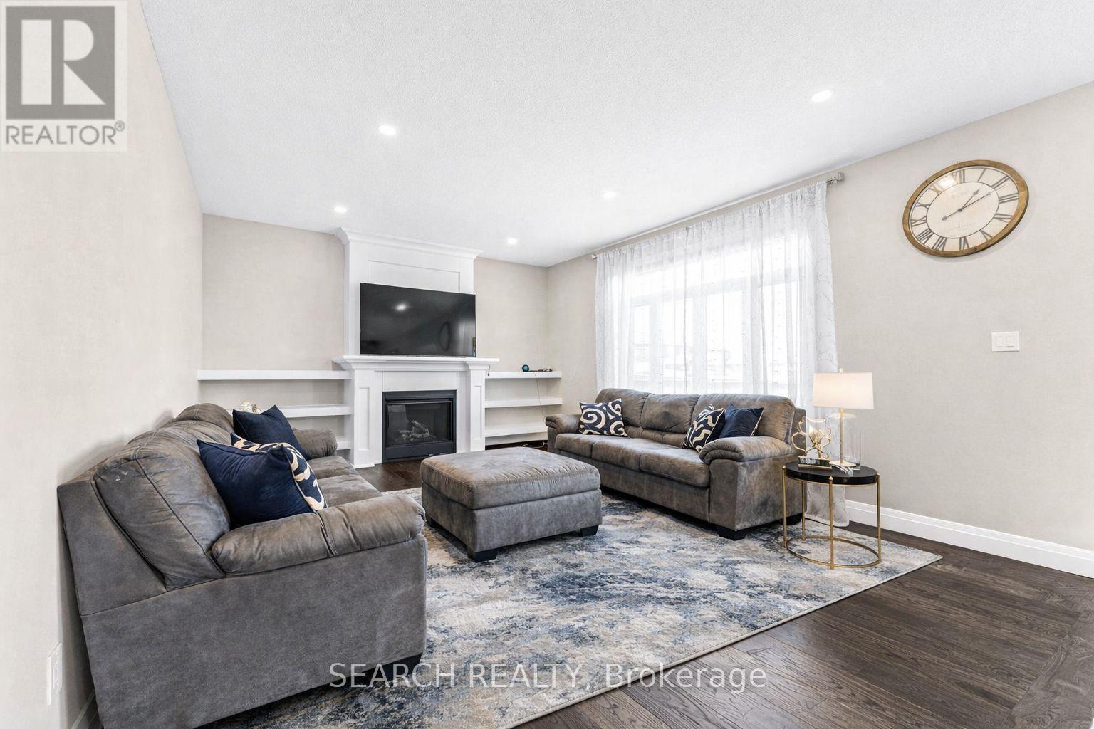 204 Boardwalk Way, Thames Centre, Ontario  N0L 1G3 - Photo 7 - X12893350