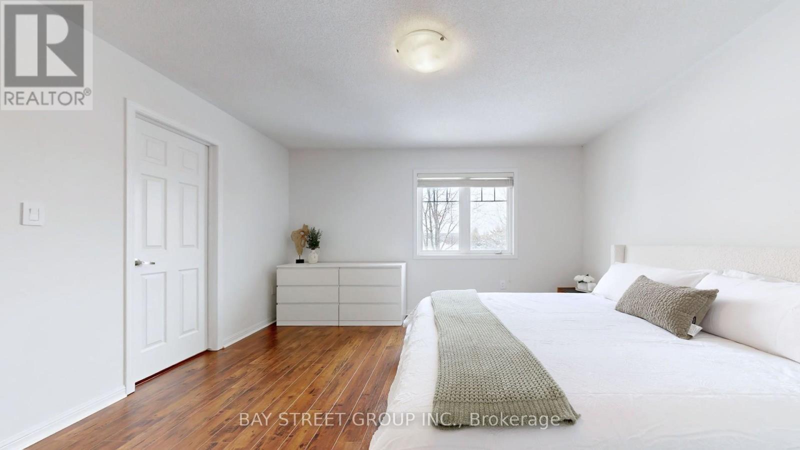 216 Emick Drive, Hamilton, Ontario  L9K 0E1 - Photo 18 - X12893364