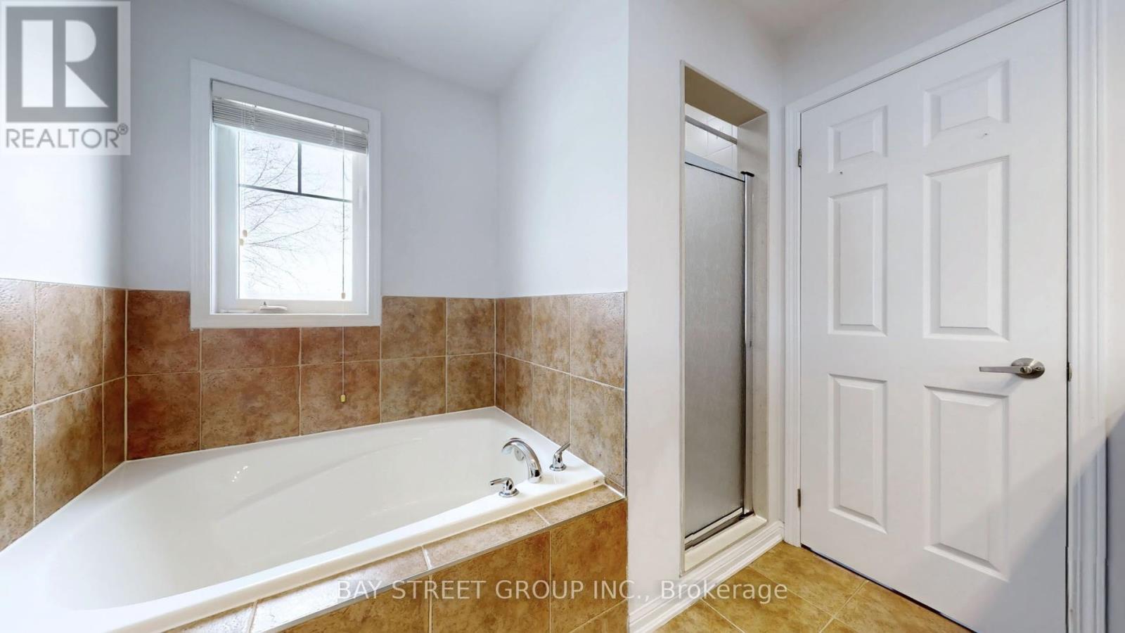 216 Emick Drive, Hamilton, Ontario  L9K 0E1 - Photo 20 - X12893364