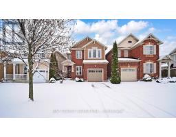 216 EMICK DRIVE, Hamilton, Ontario