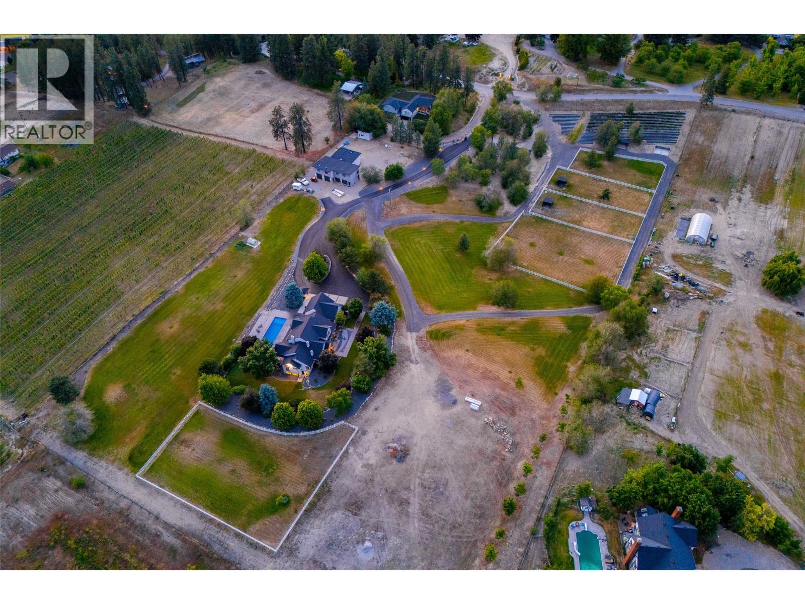 2375 Grantham Road, Kelowna, British Columbia  V1W 4B7 - Photo 66 - 10379473