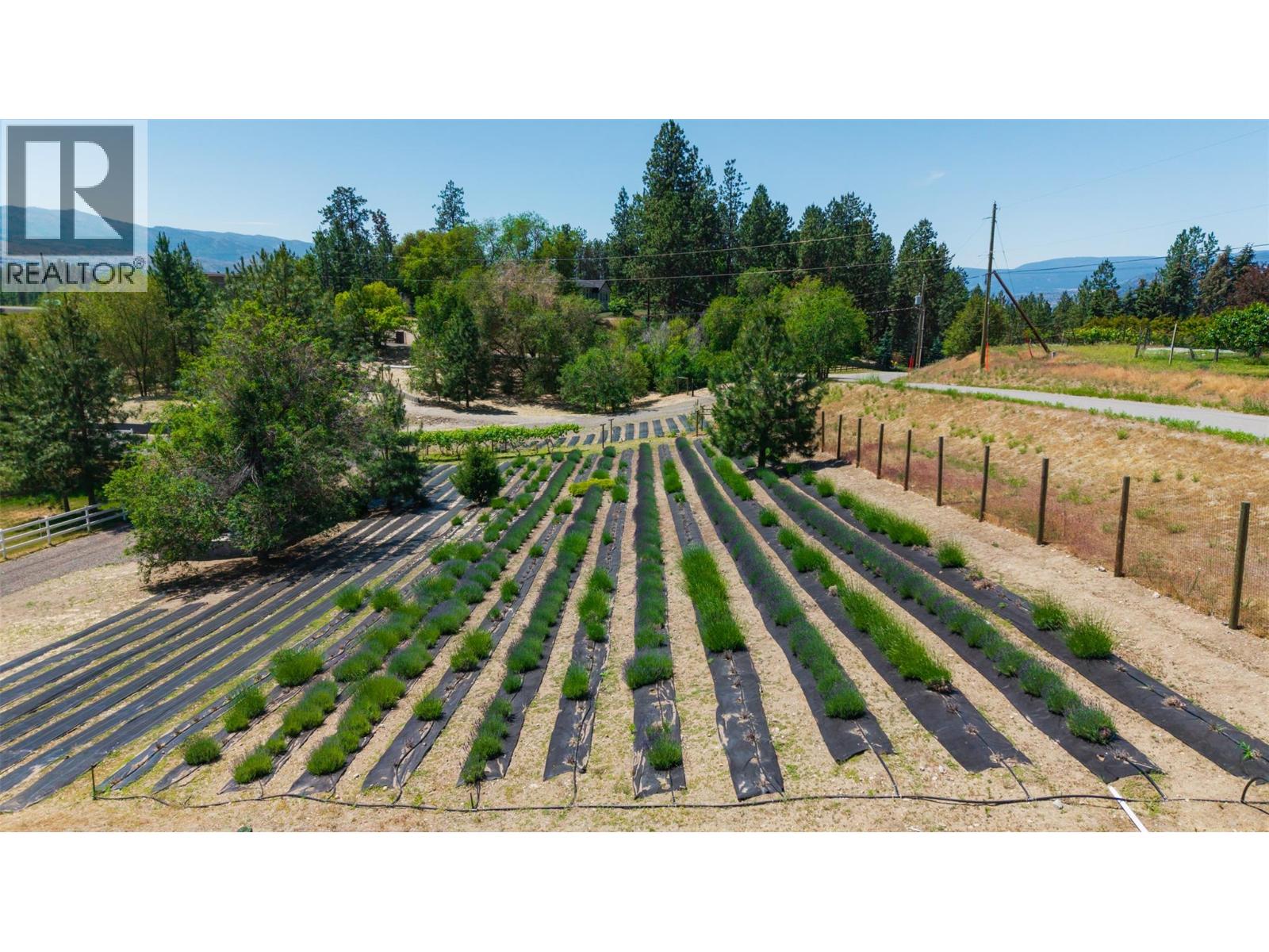 2375 Grantham Road, Kelowna, British Columbia  V1W 4B7 - Photo 80 - 10379473