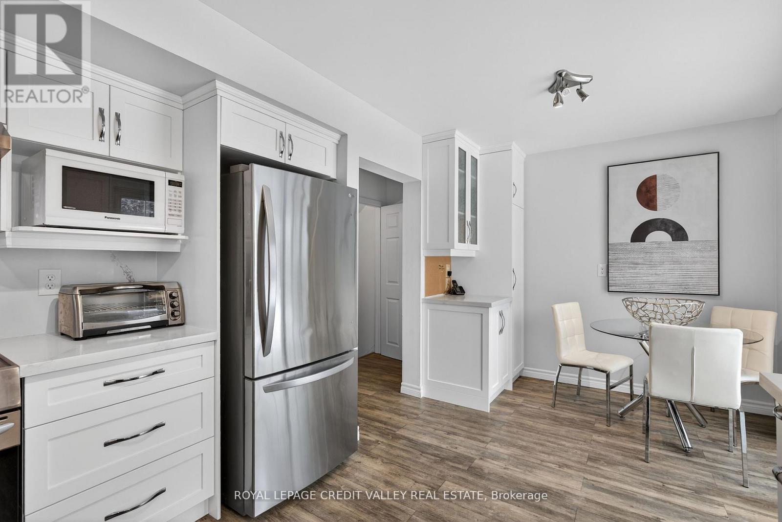 43 Benton Street, Brampton, Ontario  L6W 3B8 - Photo 18 - W12890364