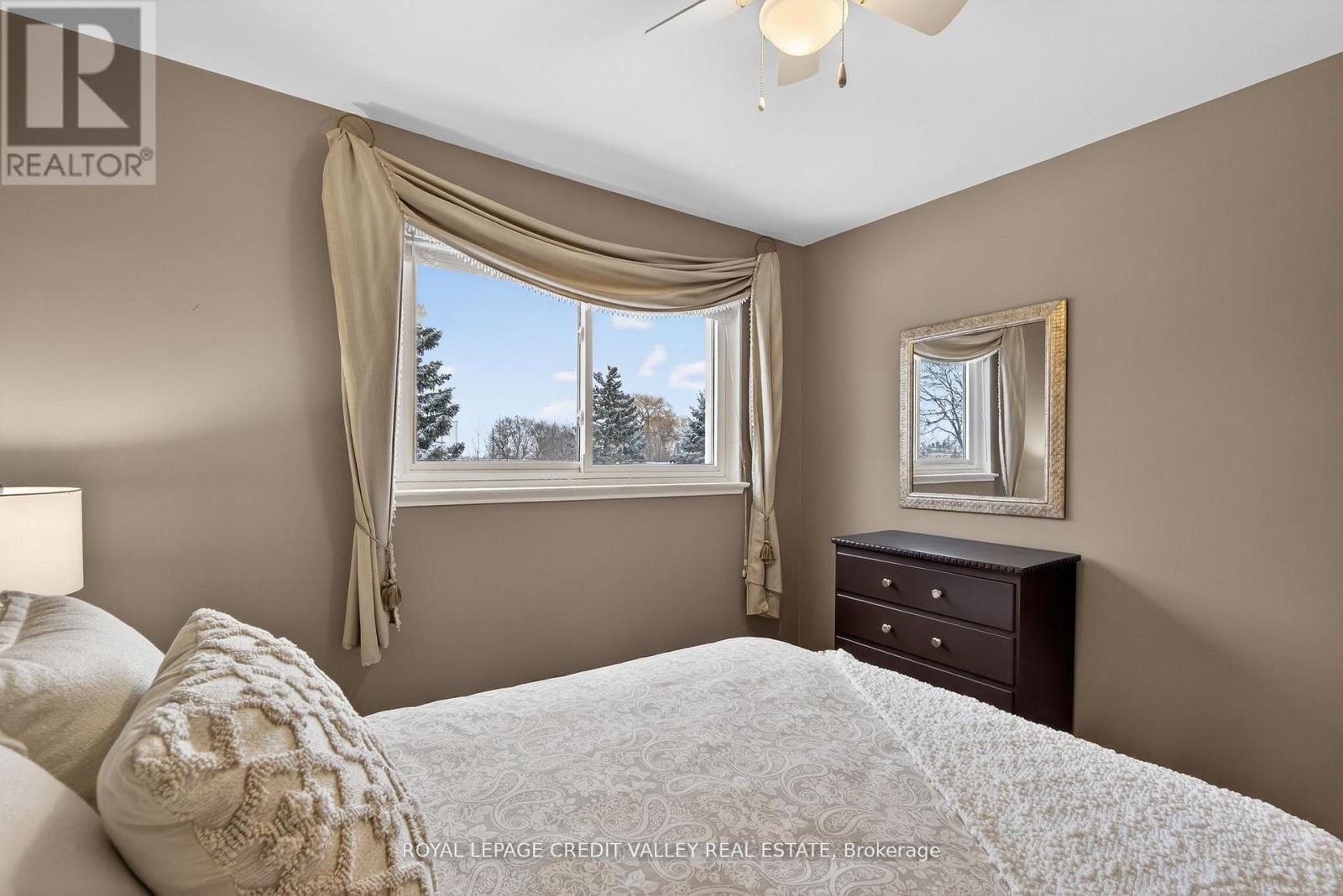 43 Benton Street, Brampton, Ontario  L6W 3B8 - Photo 26 - W12890364