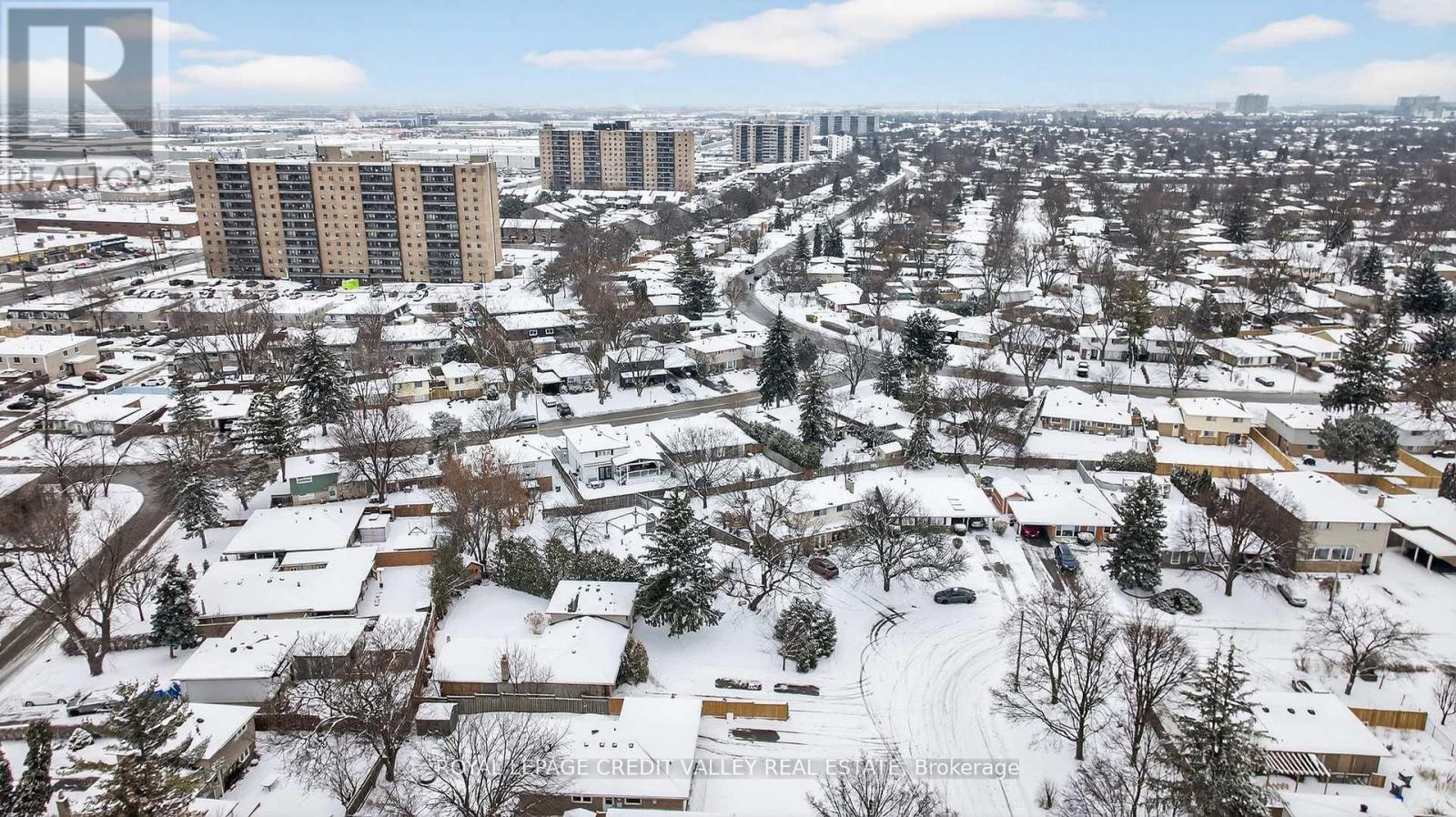 43 Benton Street, Brampton, Ontario  L6W 3B8 - Photo 45 - W12890364