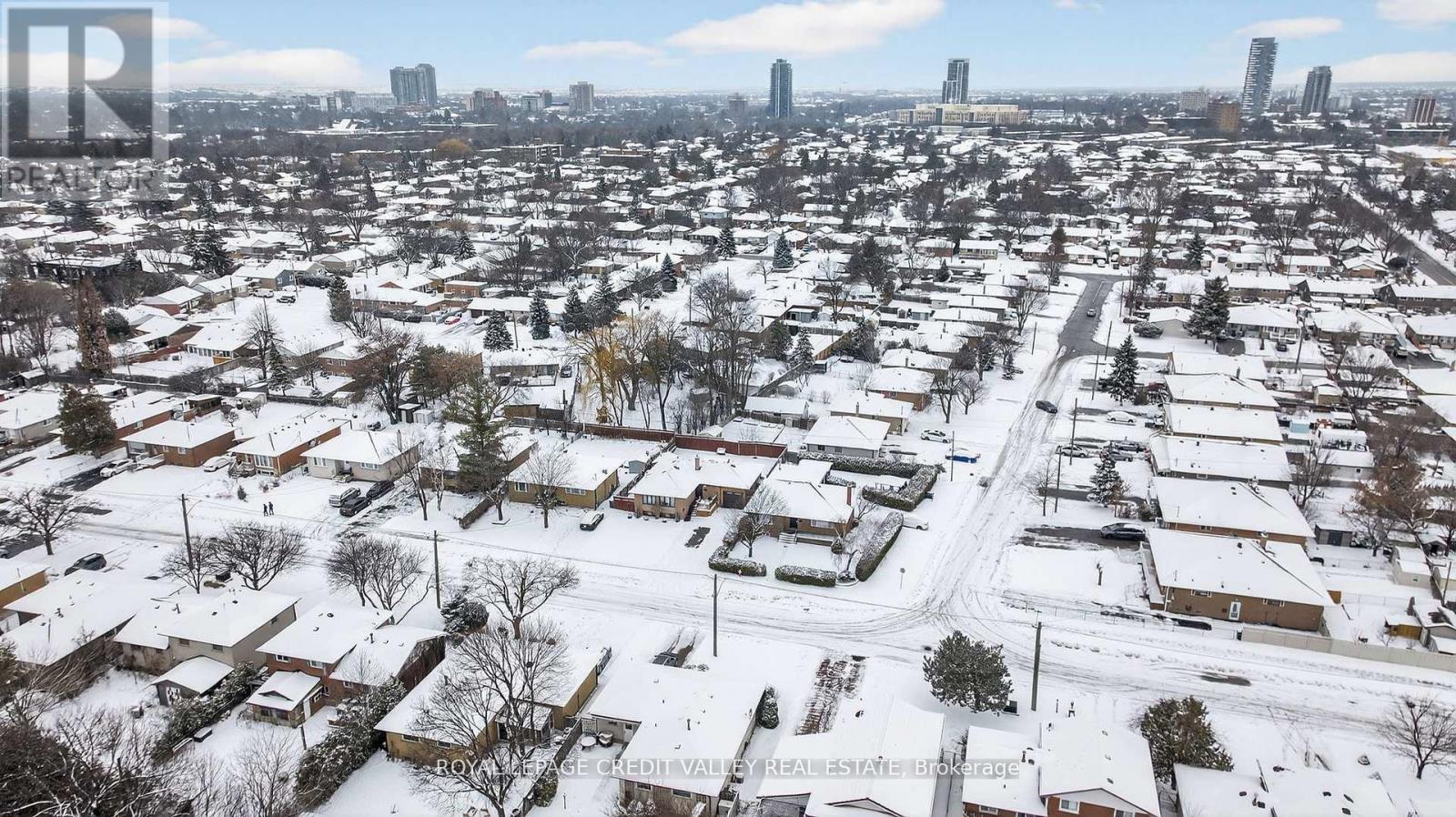 43 Benton Street, Brampton, Ontario  L6W 3B8 - Photo 49 - W12890364