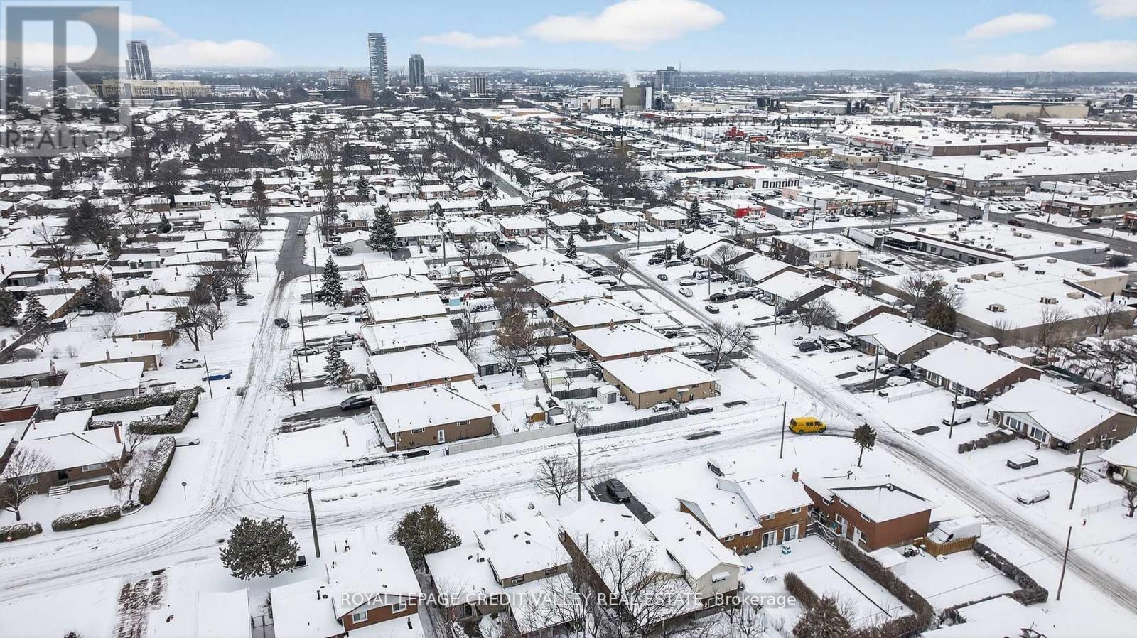 43 Benton Street, Brampton, Ontario  L6W 3B8 - Photo 50 - W12890364